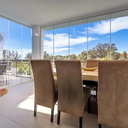 Unique Scandinavia Apartamento