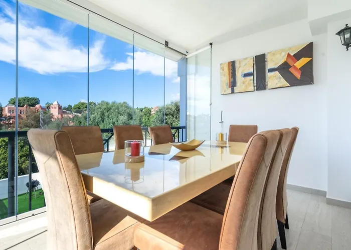 Apartamento Unique Scandinavia Marbella