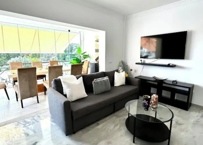 Unique Scandinavia Apartamento *