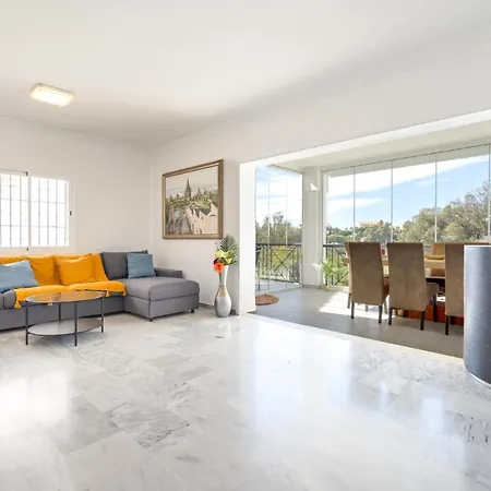Luxury Cabopino Apartment *