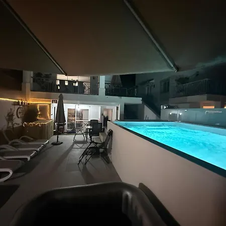 Apartment Unique Scandinavia Marbella